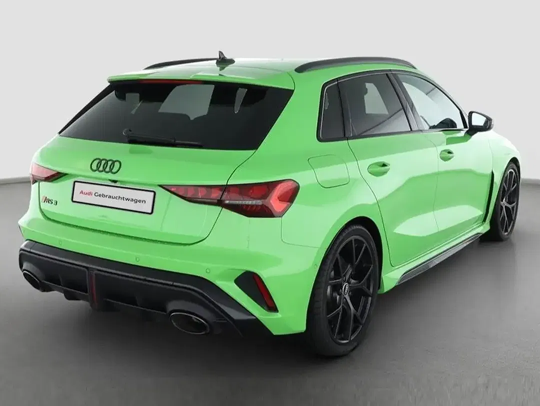 Audi RS3 - Thumbnail 3