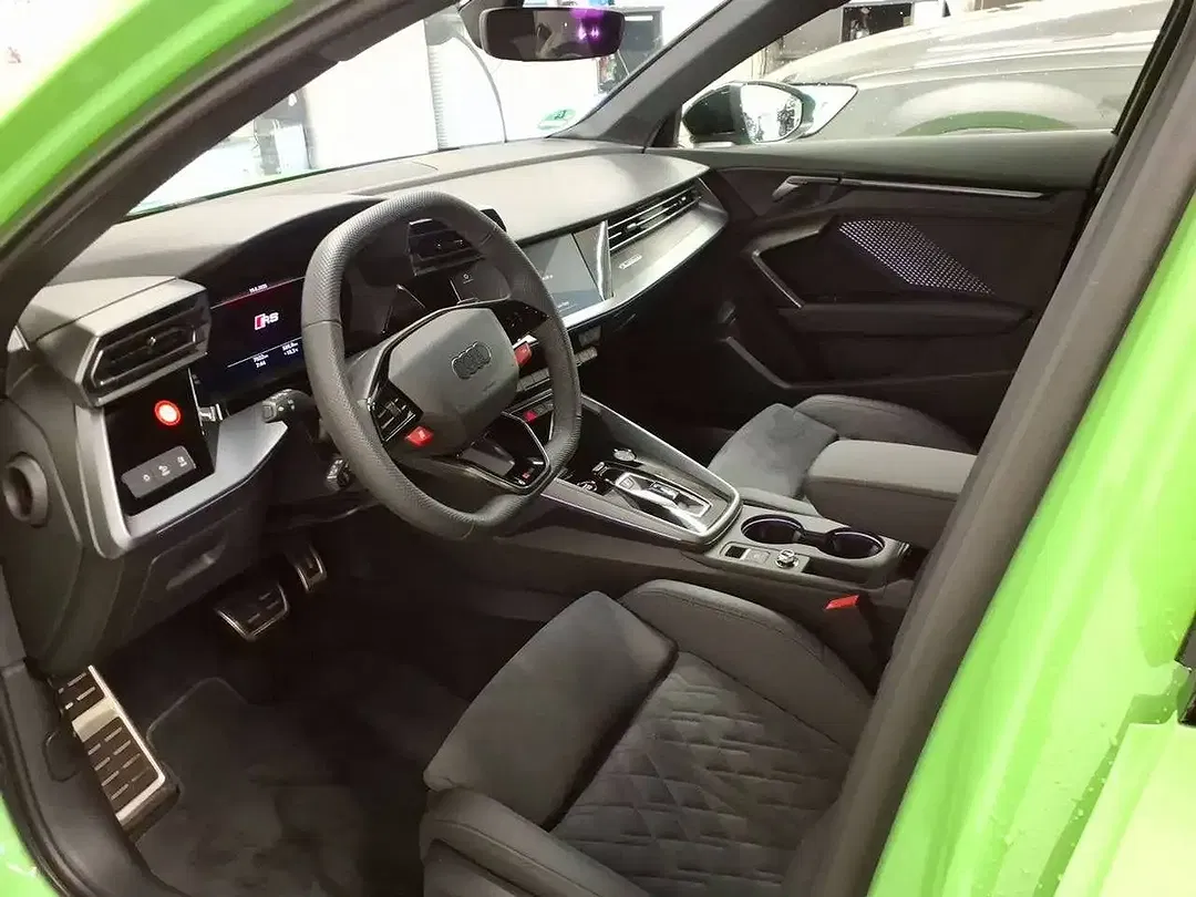 Audi RS3 - Thumbnail 4