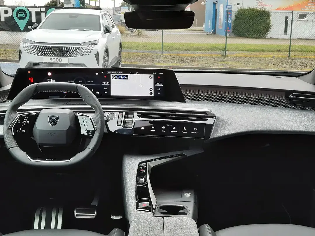 Peugeot 3008 - Thumbnail 10
