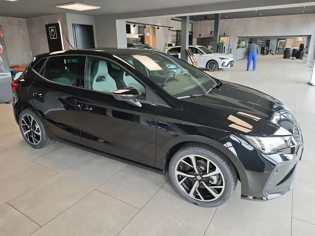 SEAT Ibiza - Thumbnail 14