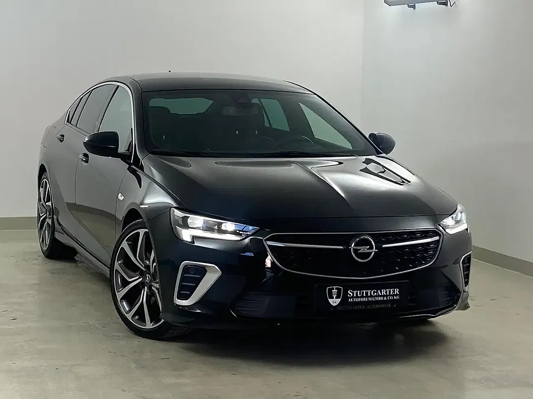 Opel Insignia 4x4 GSi - foto 1