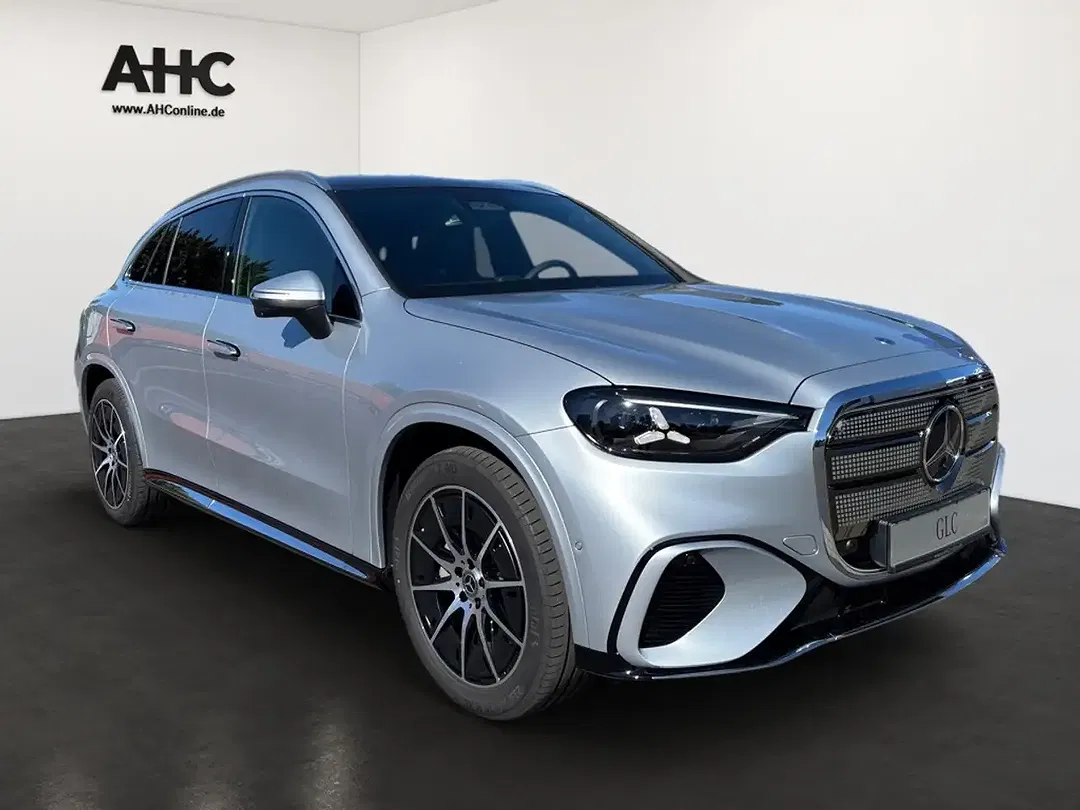 Mercedes-Benz GLC 400 - Thumbnail 2