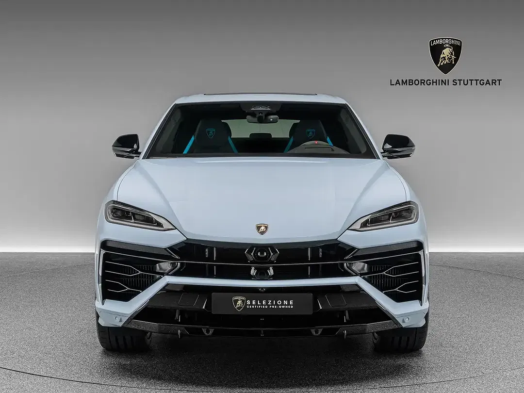 Lamborghini Urus - Thumbnail 2