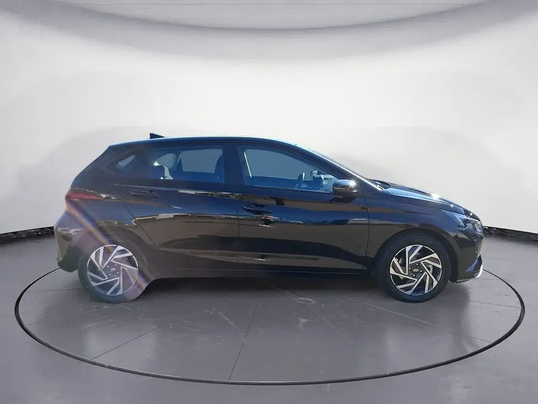 Hyundai i20 - Thumbnail 4
