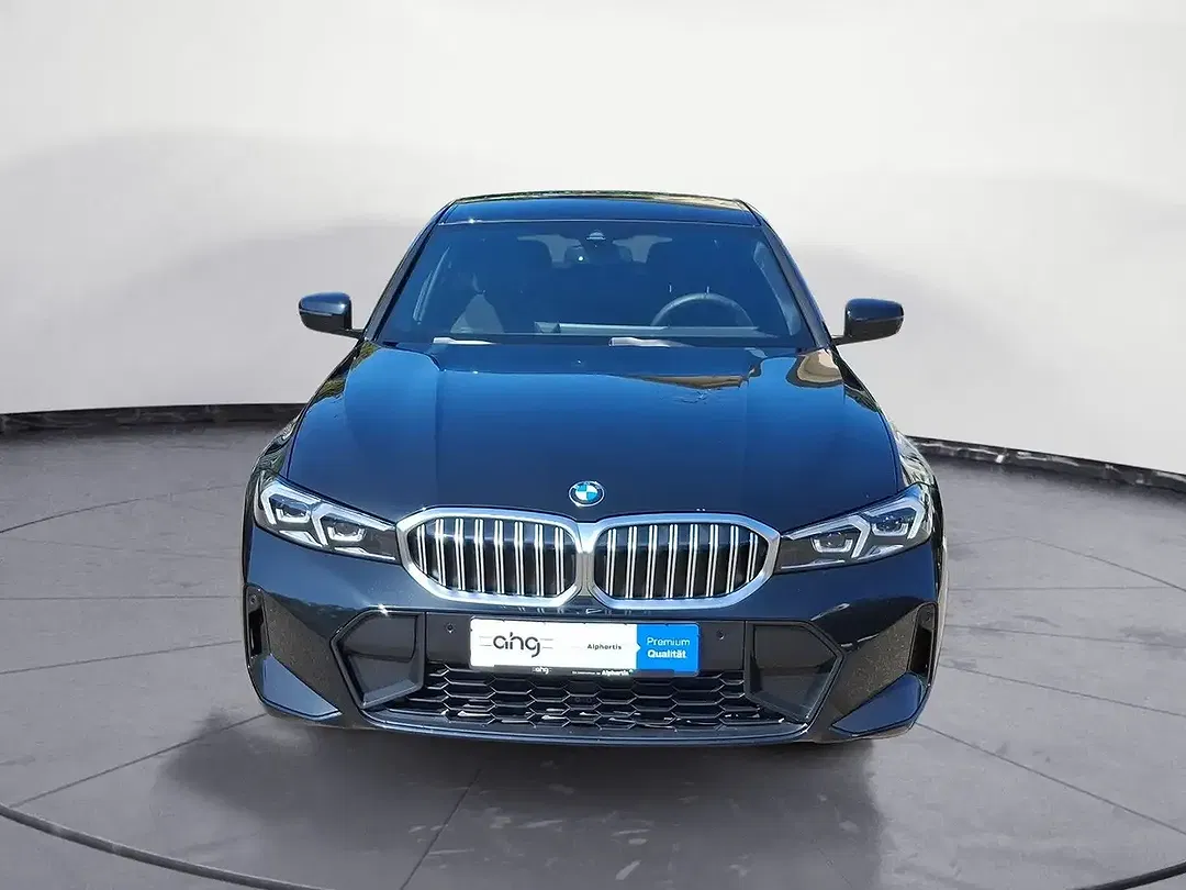 BMW 320 - Thumbnail 7