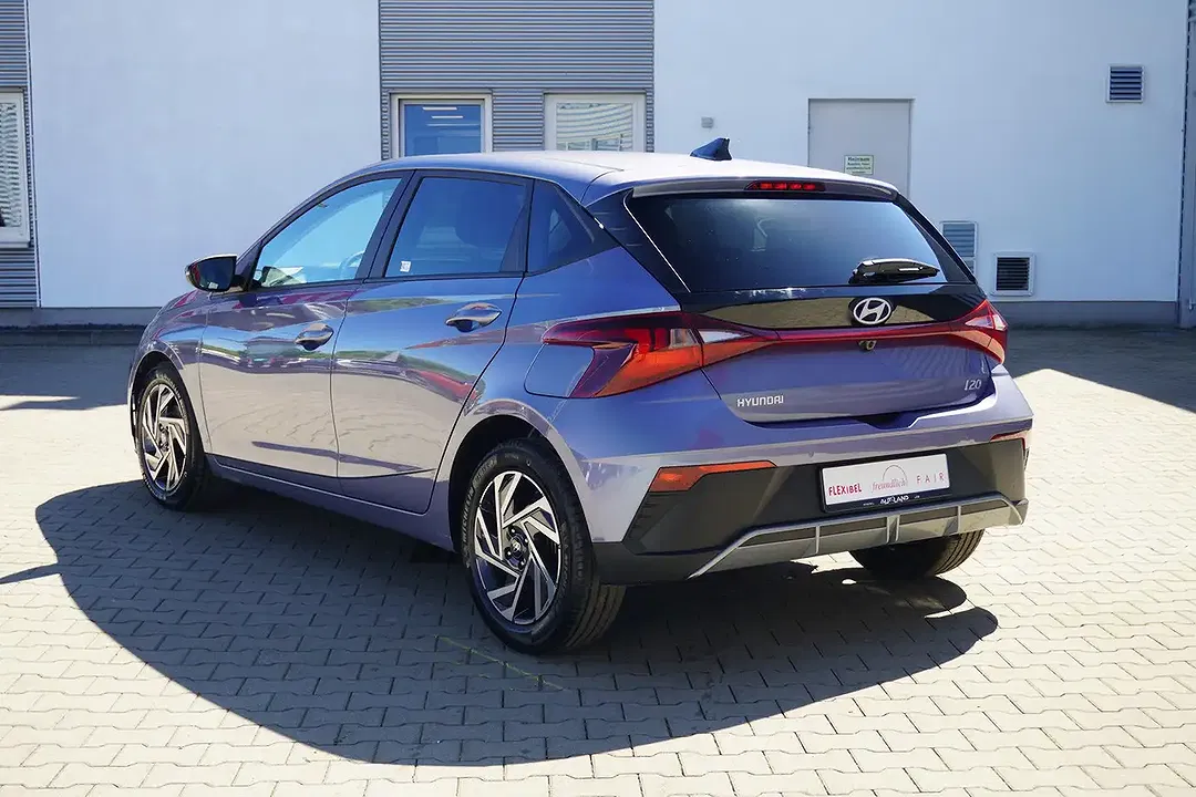 Hyundai i20 - Thumbnail 3