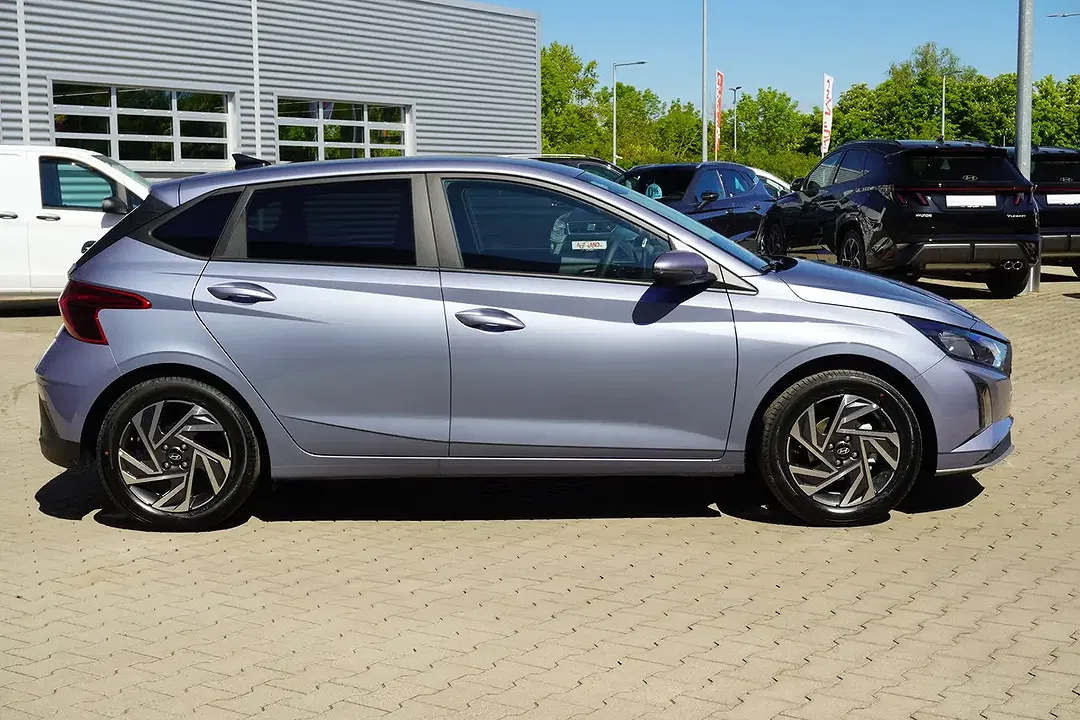 Hyundai i20 - Thumbnail 6