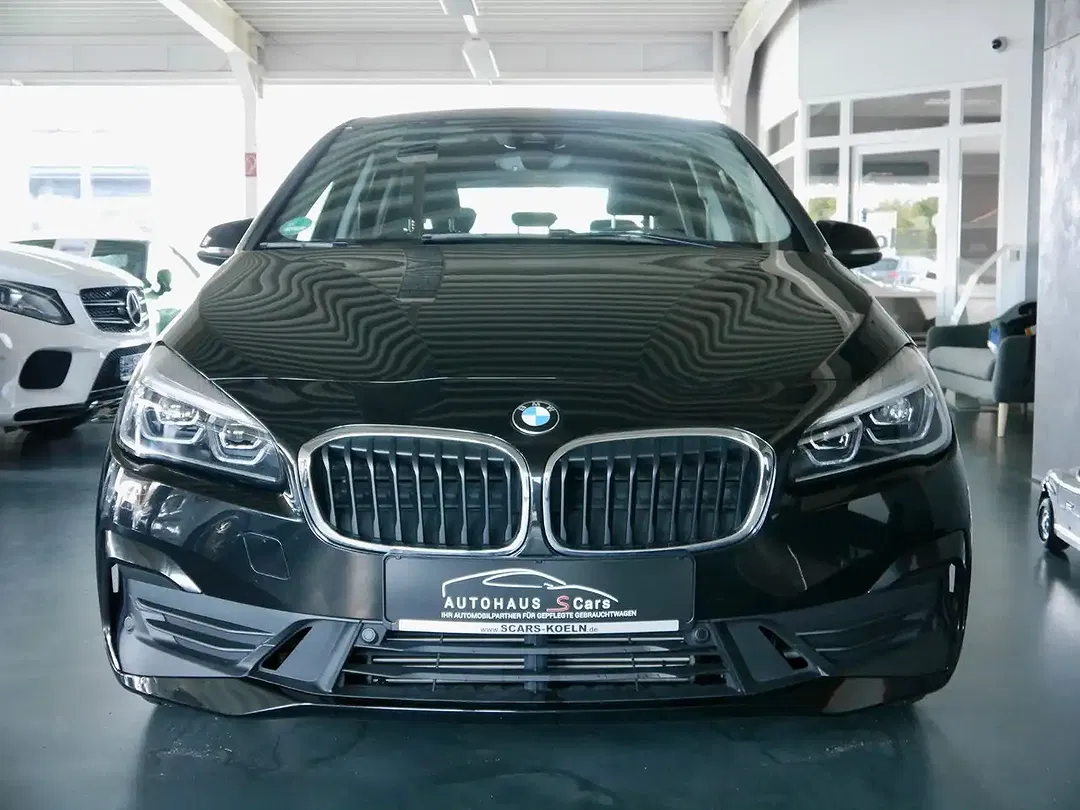 BMW 225 - Thumbnail 4