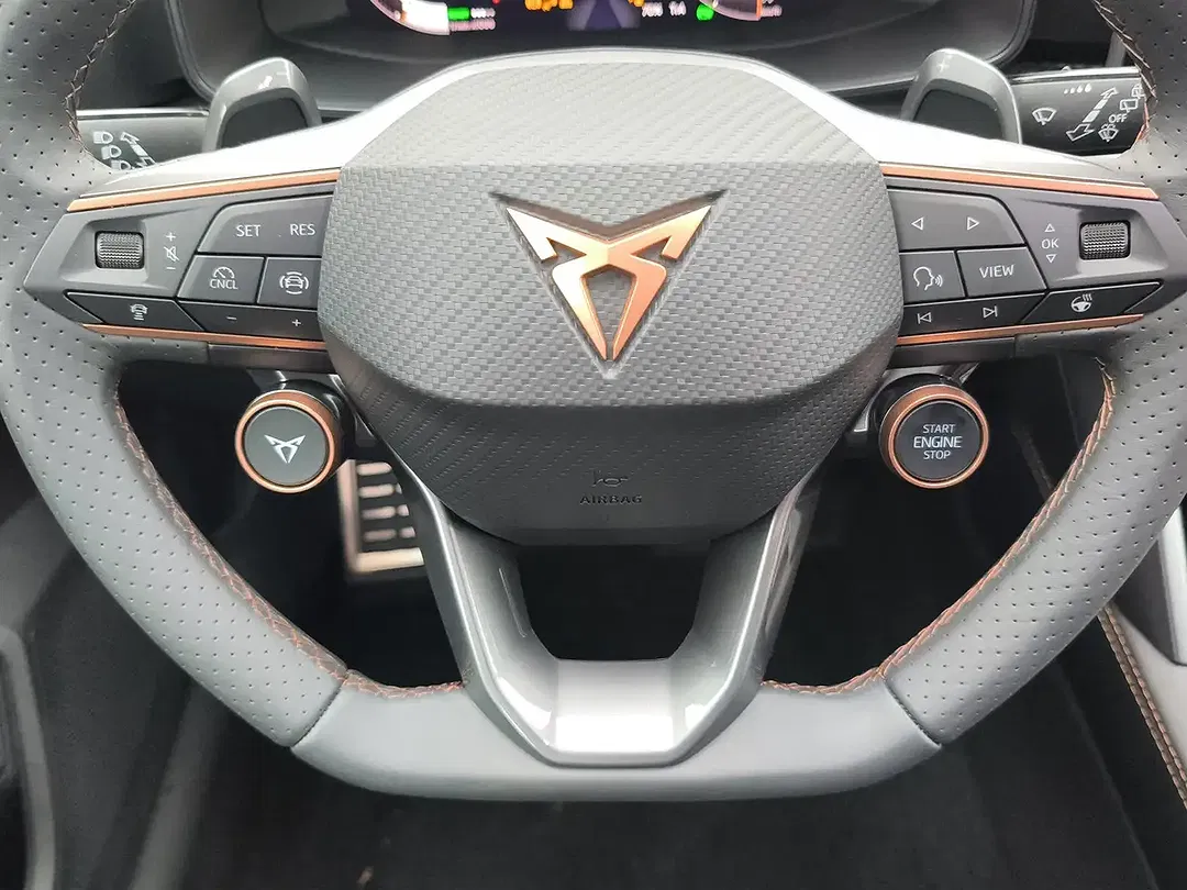 CUPRA Leon - Thumbnail 15