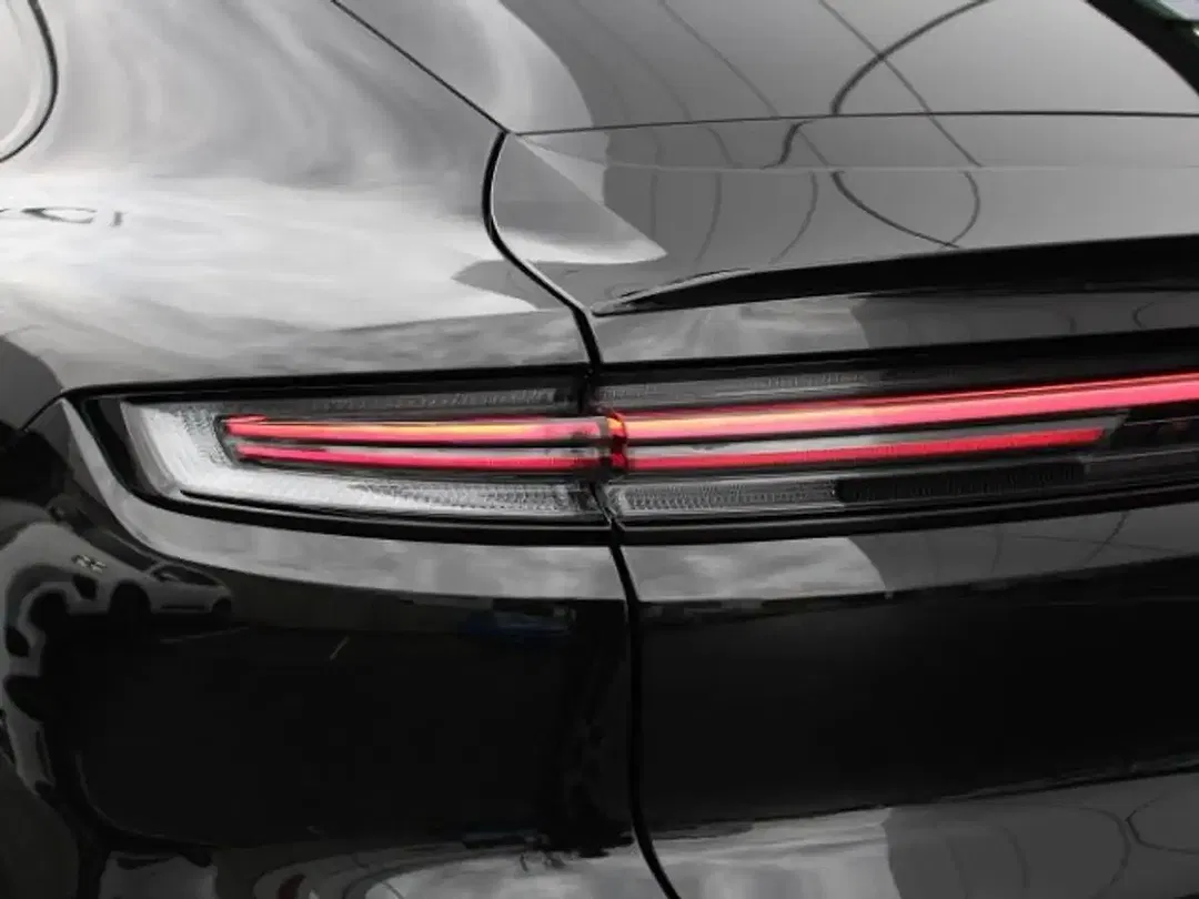 Porsche Cayenne - Thumbnail 11
