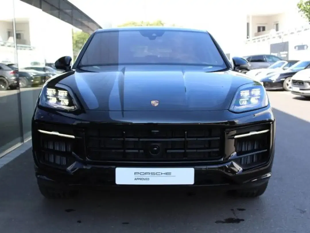 Porsche Cayenne - Thumbnail 6
