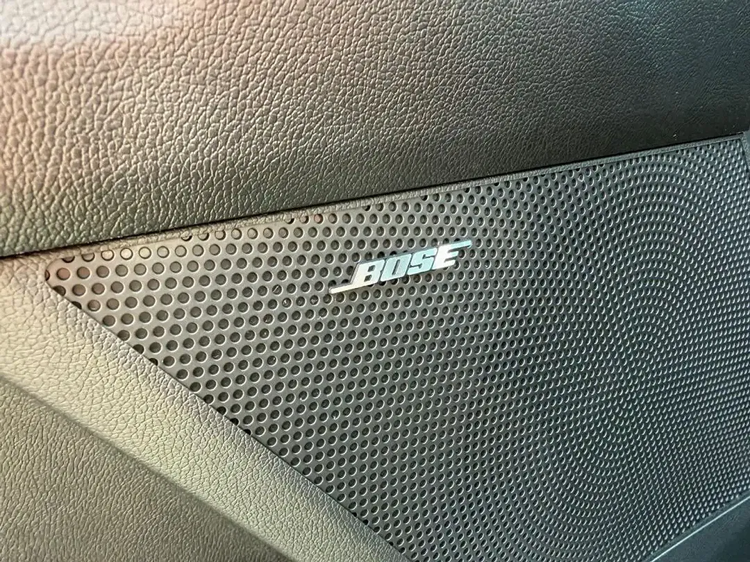 Kia Sorento - Thumbnail 8