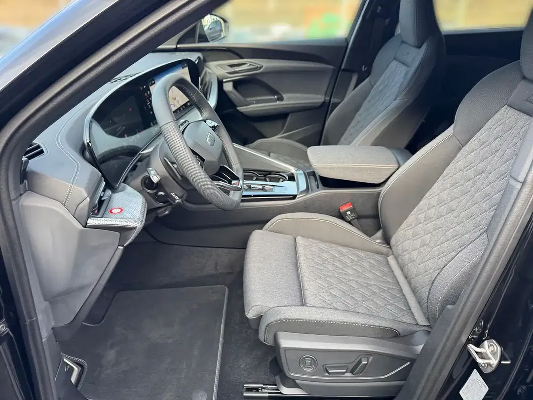 Audi Q5 - Thumbnail 6