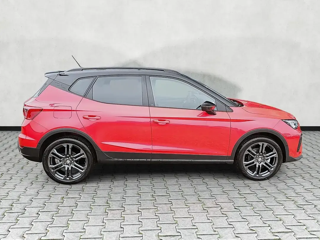 SEAT Arona - Thumbnail 8
