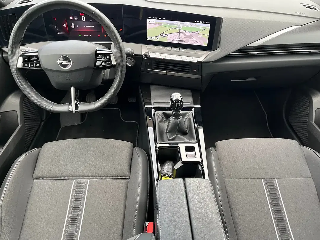 Opel Astra - Thumbnail 8
