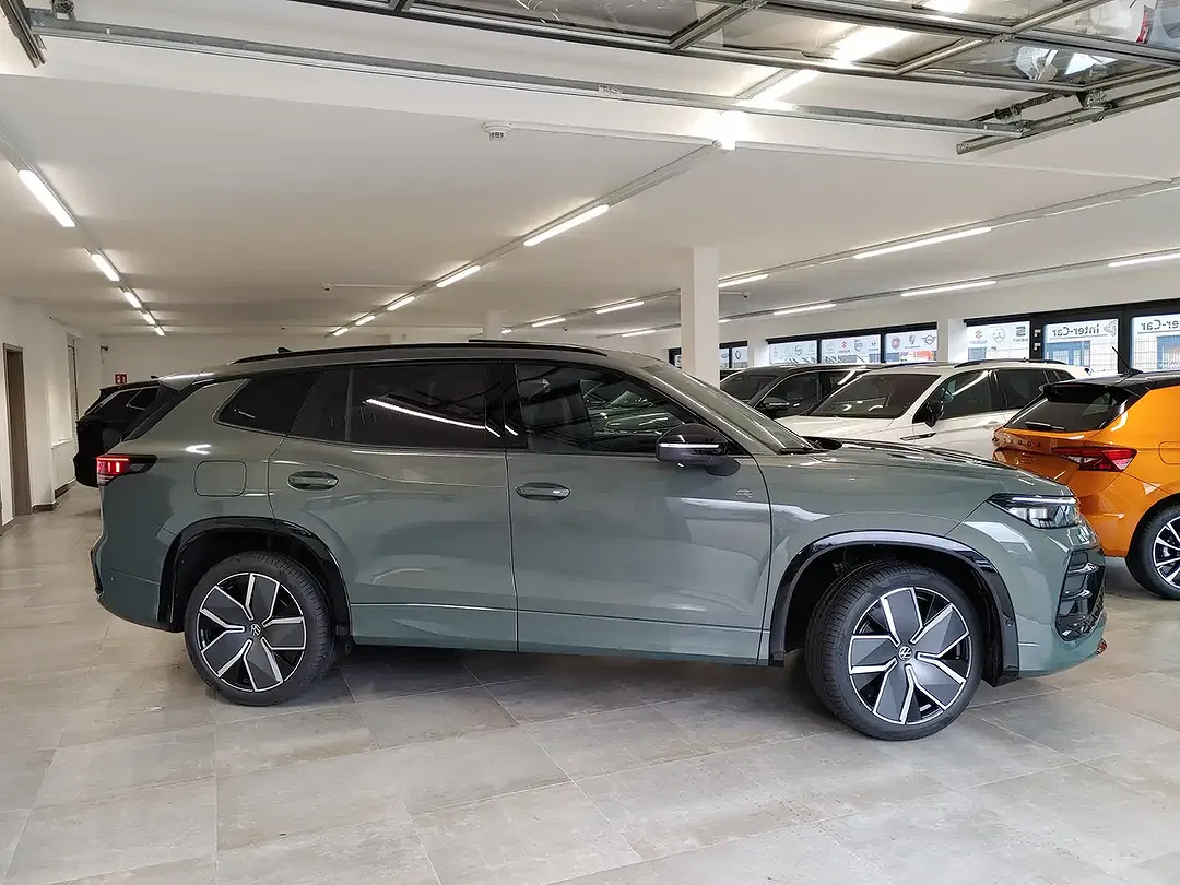 Volkswagen Tayron - Thumbnail 3