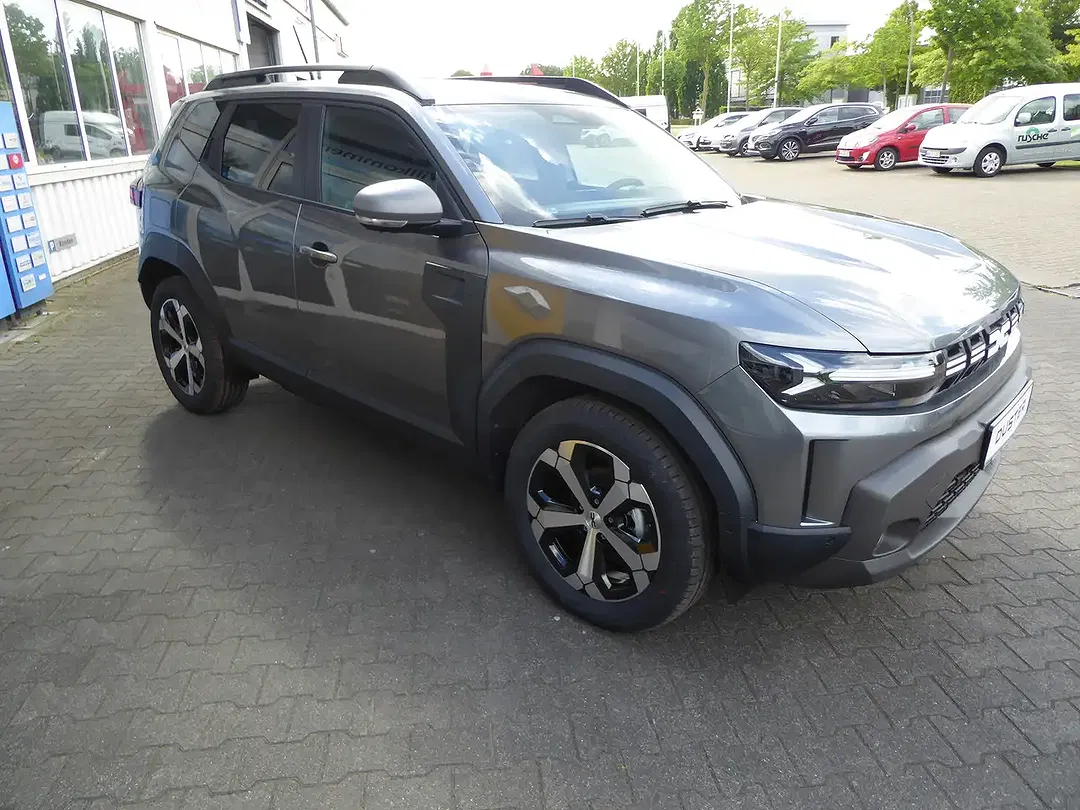 Dacia Duster - Thumbnail 4