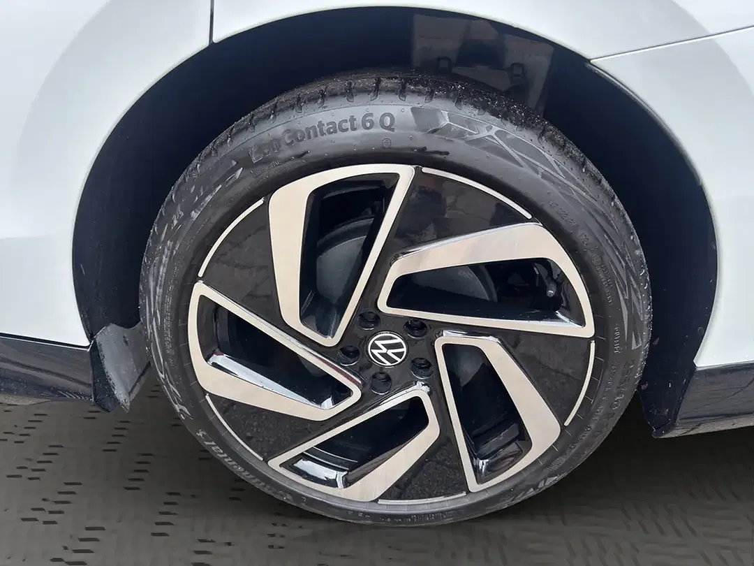 Volkswagen ID.7 - Thumbnail 3