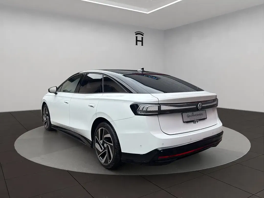 Volkswagen ID.7 - Thumbnail 4