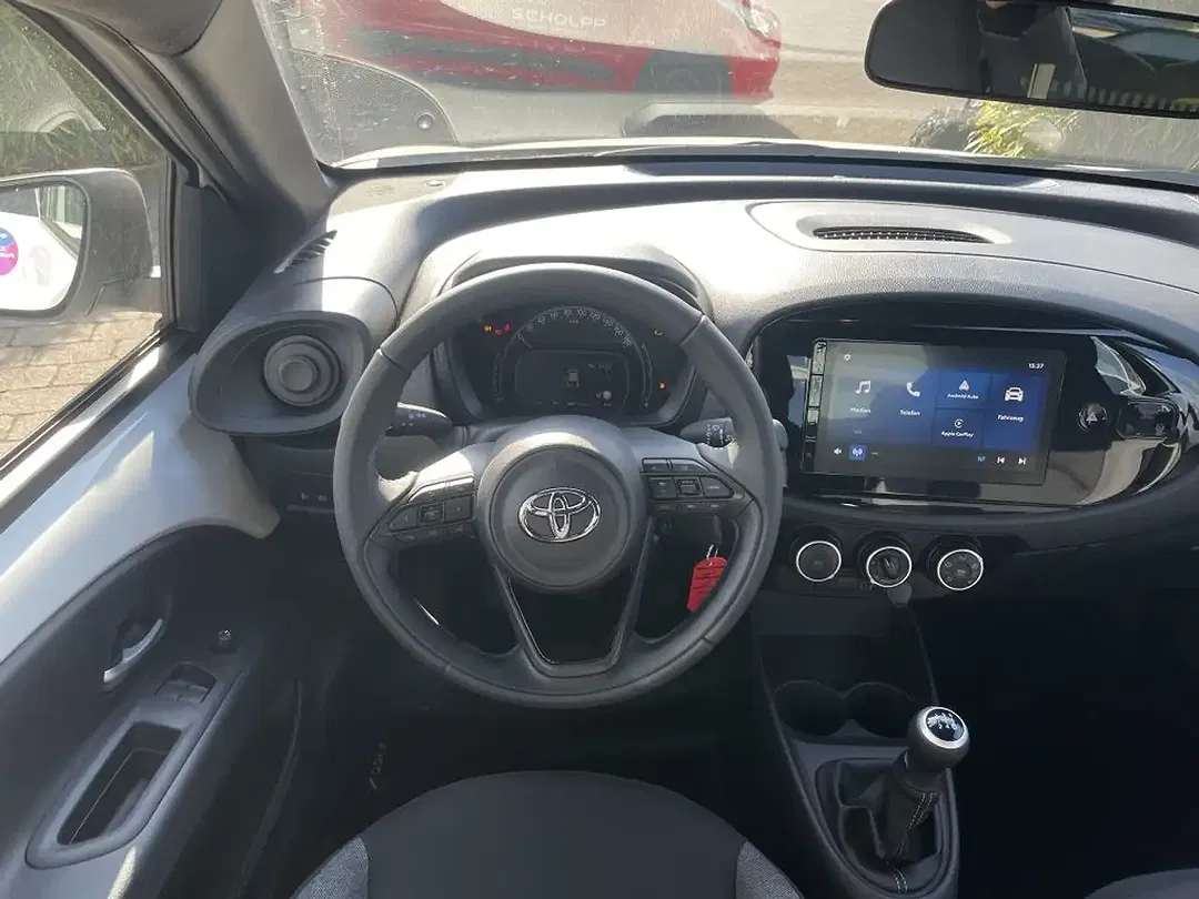Toyota Aygo X - Thumbnail 11