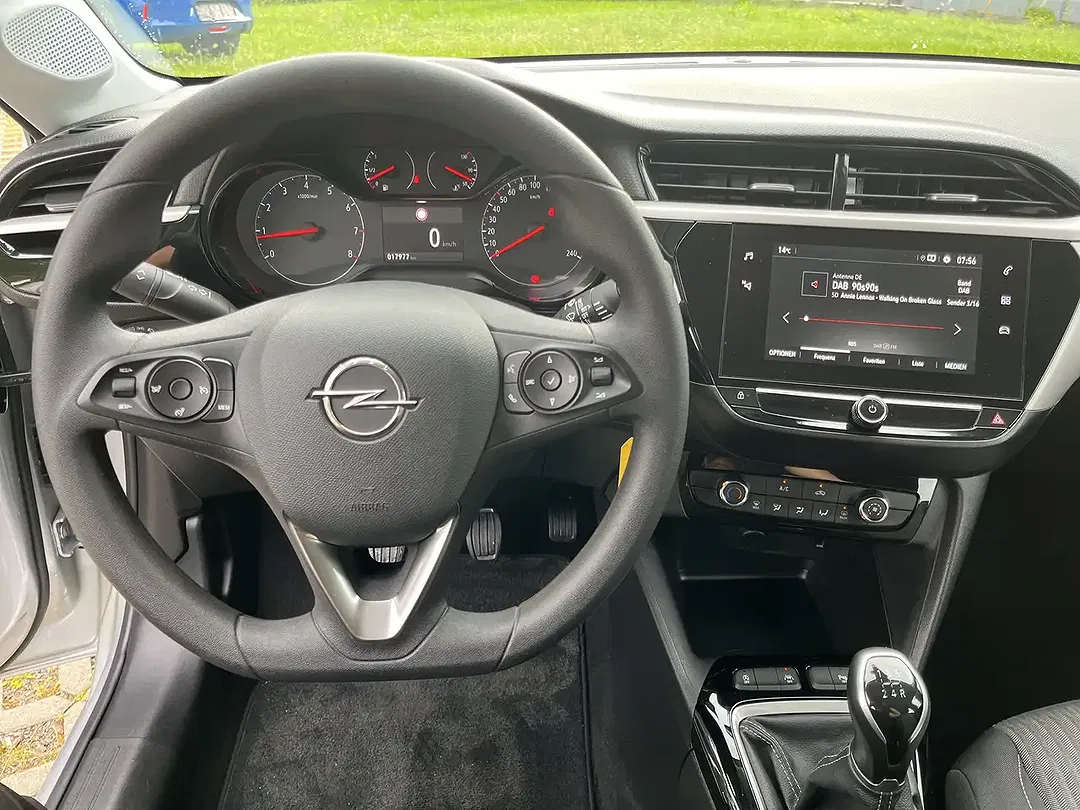 Opel Corsa - Thumbnail 11