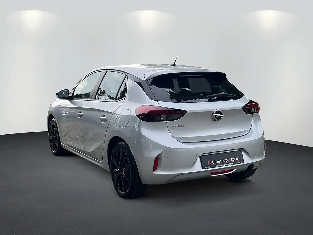 Opel Corsa - Thumbnail 4