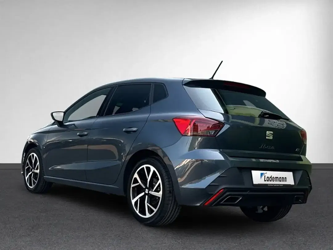 SEAT Ibiza - Thumbnail 3