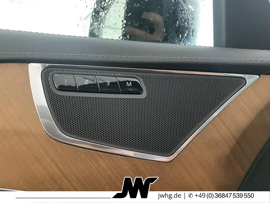 Volvo XC90 - Thumbnail 8