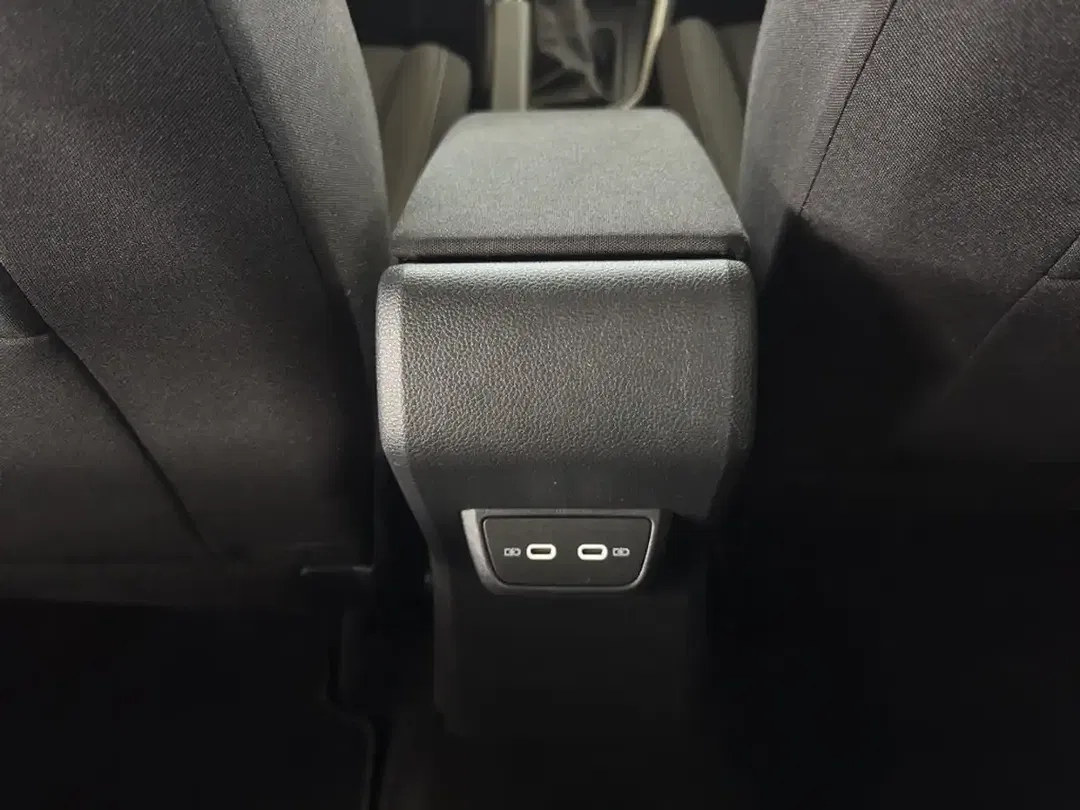 Volkswagen Polo - Thumbnail 9