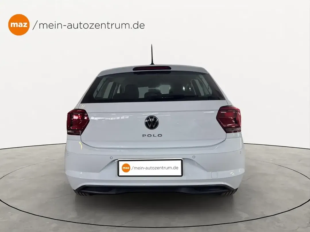 Volkswagen Polo - Thumbnail 3