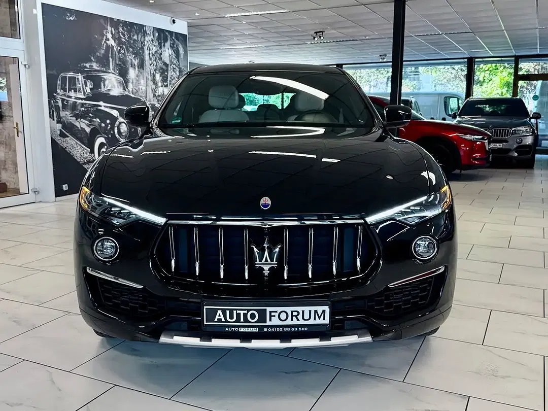 Maserati Levante - Thumbnail 4