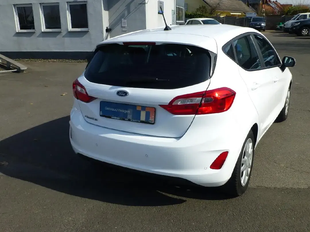 Ford Fiesta - Thumbnail 5
