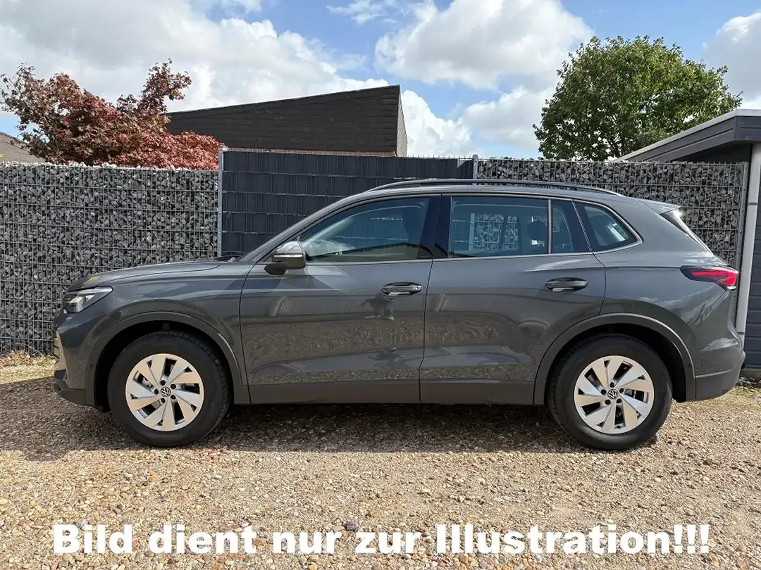 Volkswagen Tiguan - Thumbnail 3