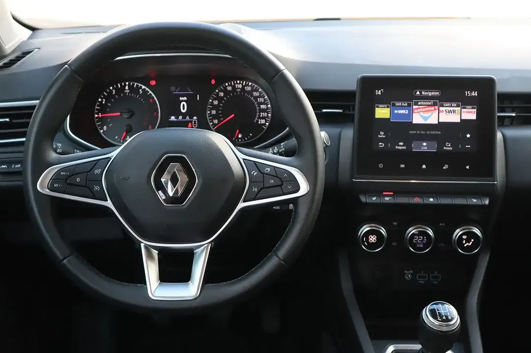 Renault Clio - Thumbnail 12