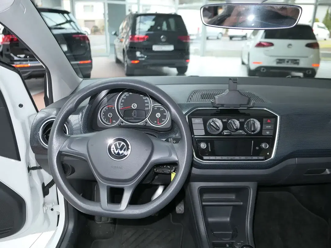 Volkswagen up! - Thumbnail 12