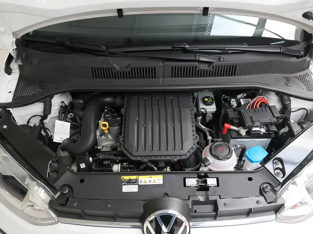 Volkswagen up! - Thumbnail 15