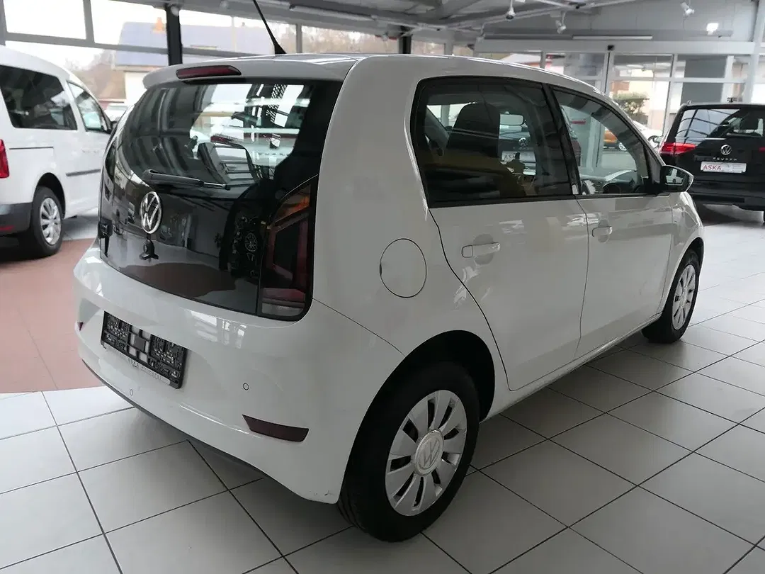 Volkswagen up! - Thumbnail 4