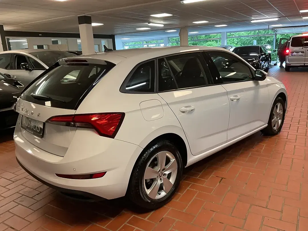 Skoda Scala - Thumbnail 3