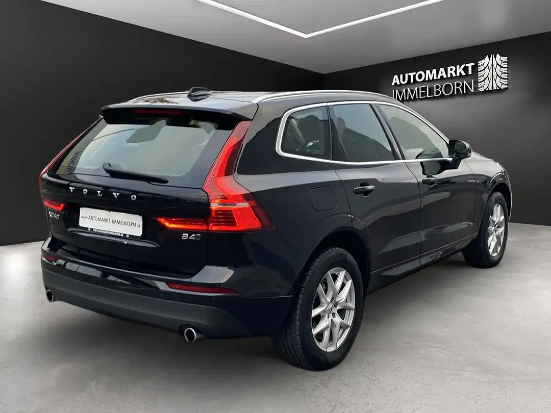 Volvo XC60 - Thumbnail 4