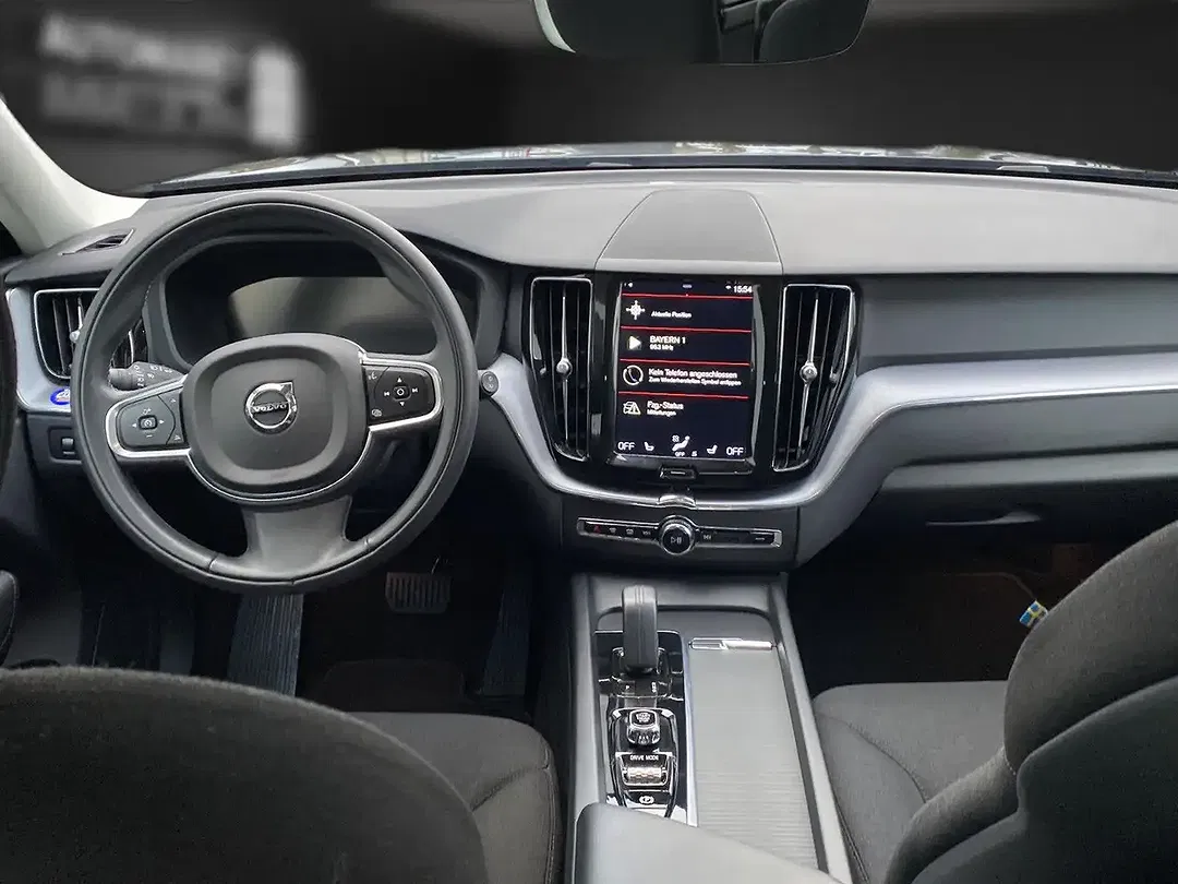 Volvo XC60 - Thumbnail 8