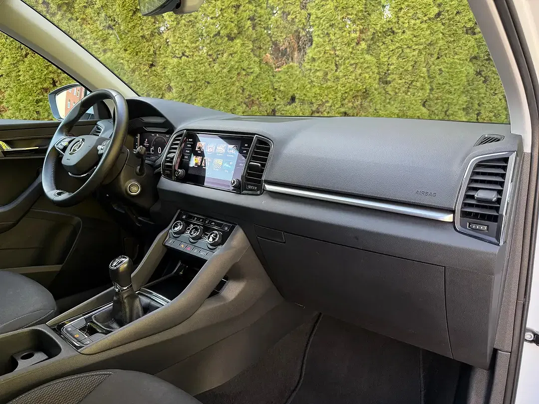 Skoda Karoq - Thumbnail 14