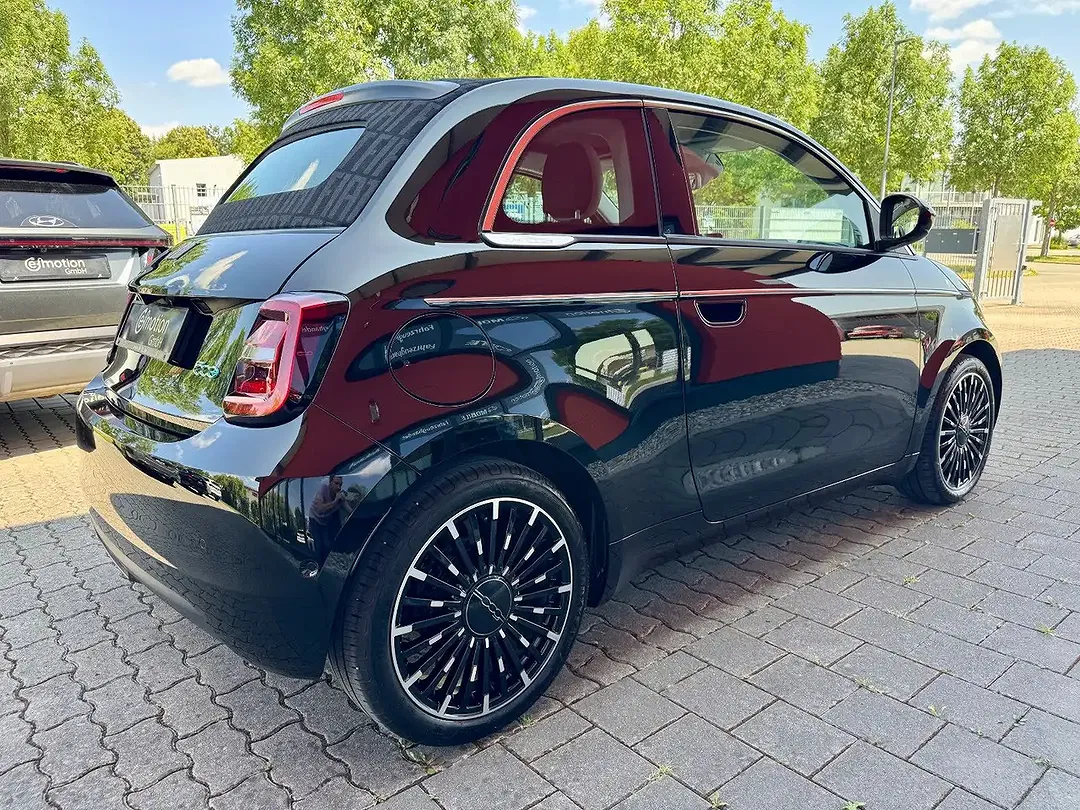 Fiat 500e - Thumbnail 5