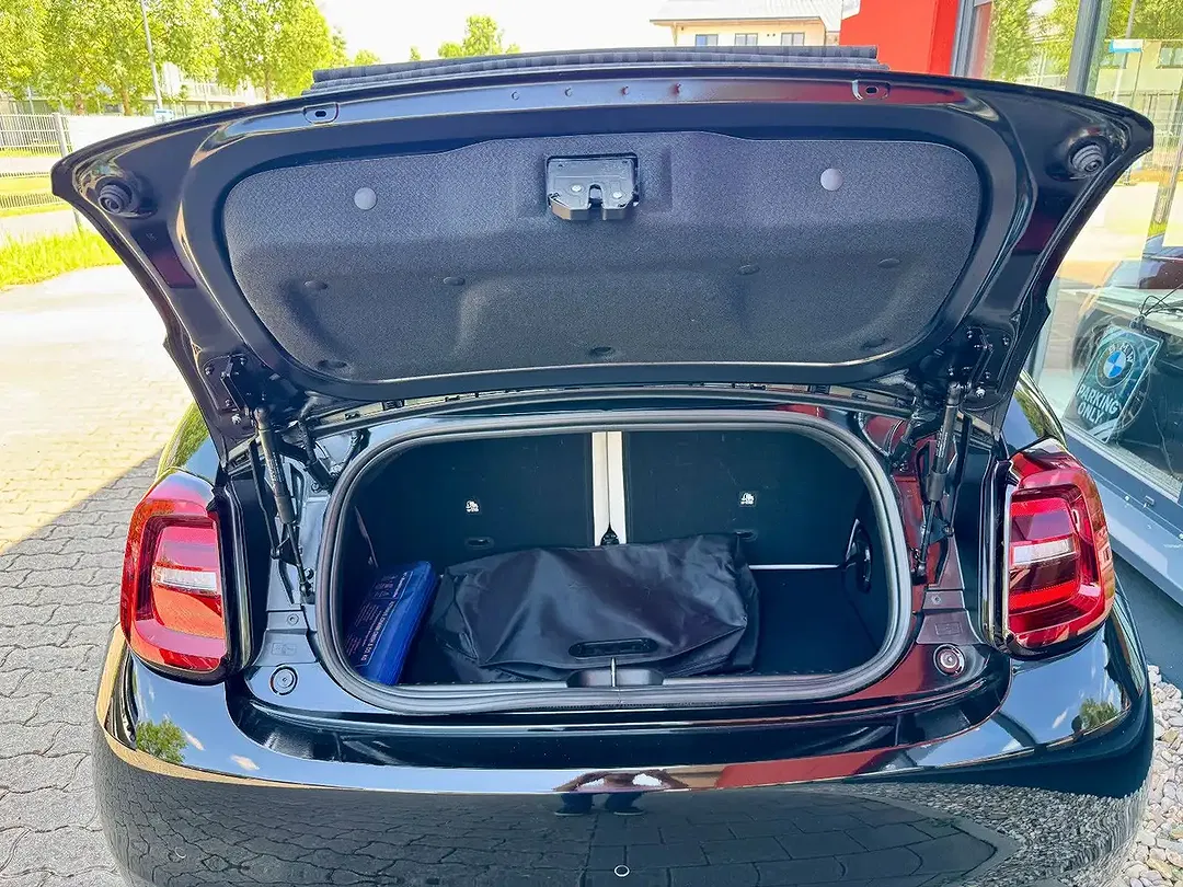 Fiat 500e - Thumbnail 8