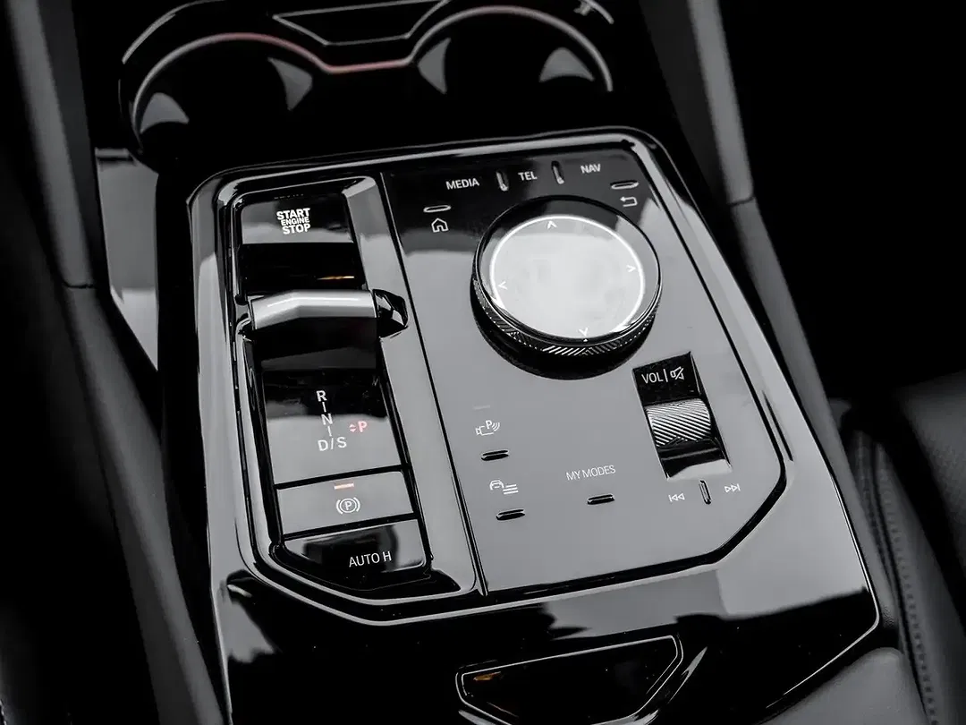 BMW 520 - Thumbnail 8