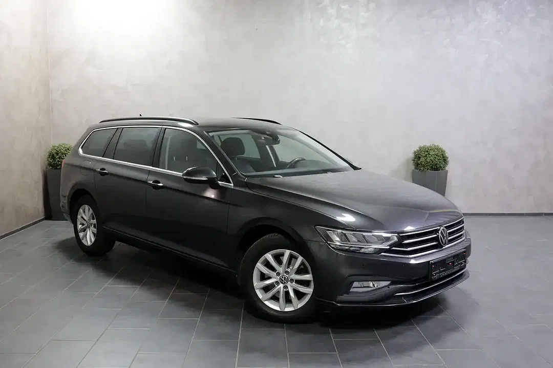 Volkswagen Passat Variant 1.5 TSI DSG Business - foto 2