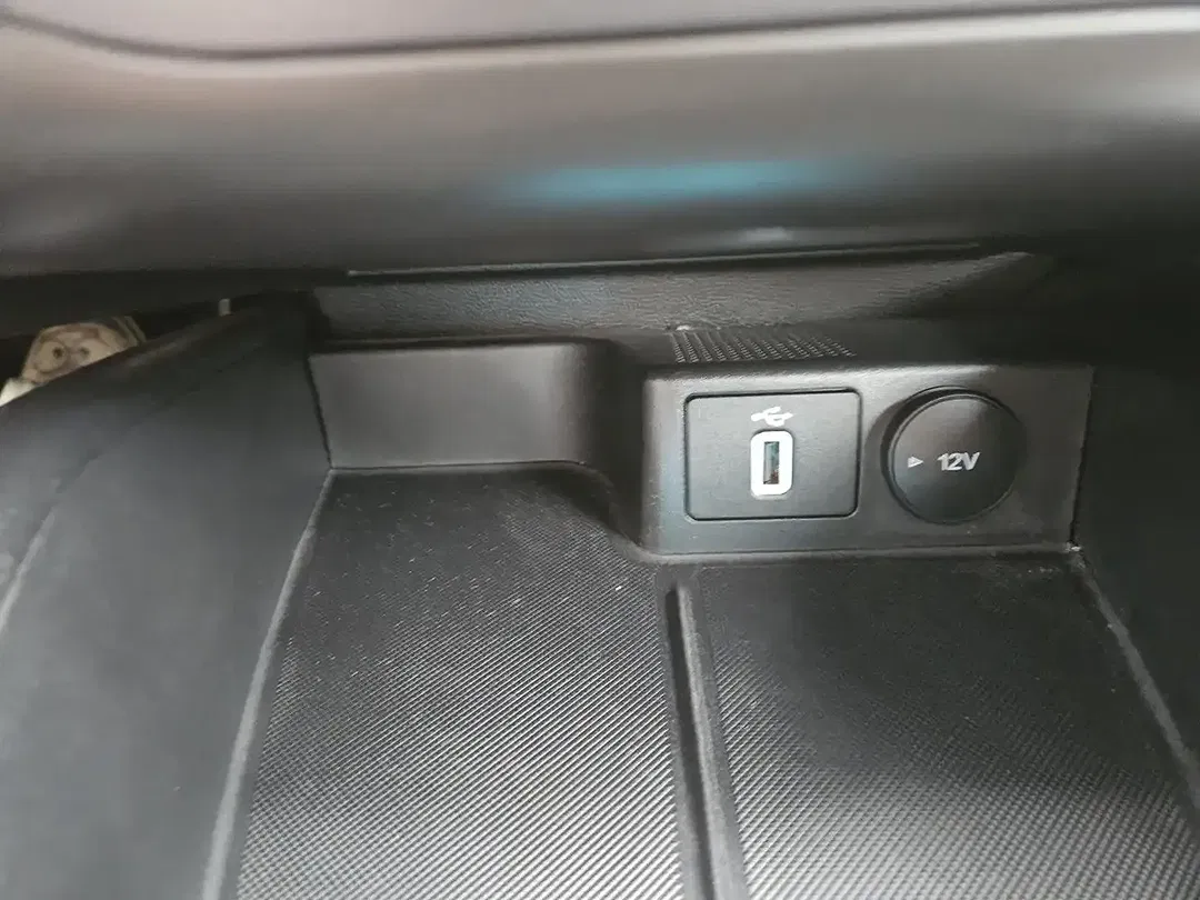 Ford Focus - Thumbnail 17