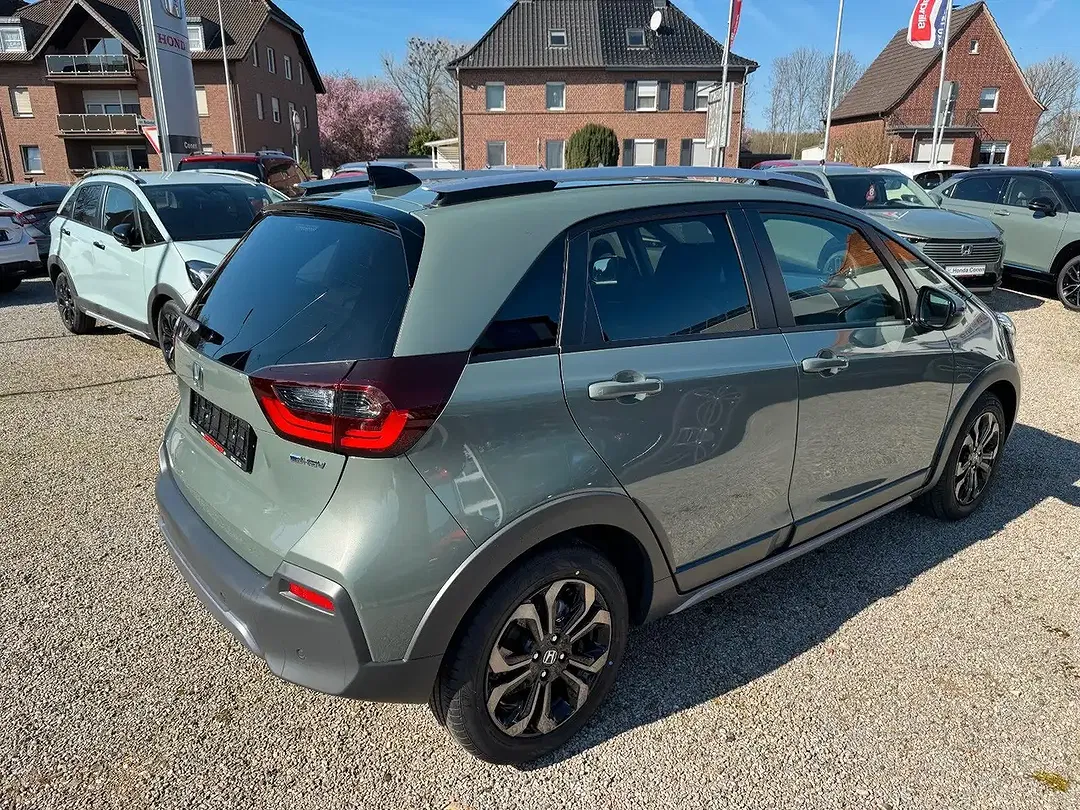 Honda Jazz - Thumbnail 4
