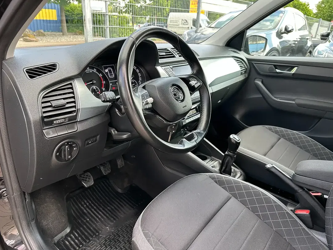 Skoda Fabia - Thumbnail 7