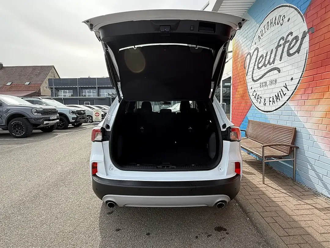 Ford Kuga - Thumbnail 7
