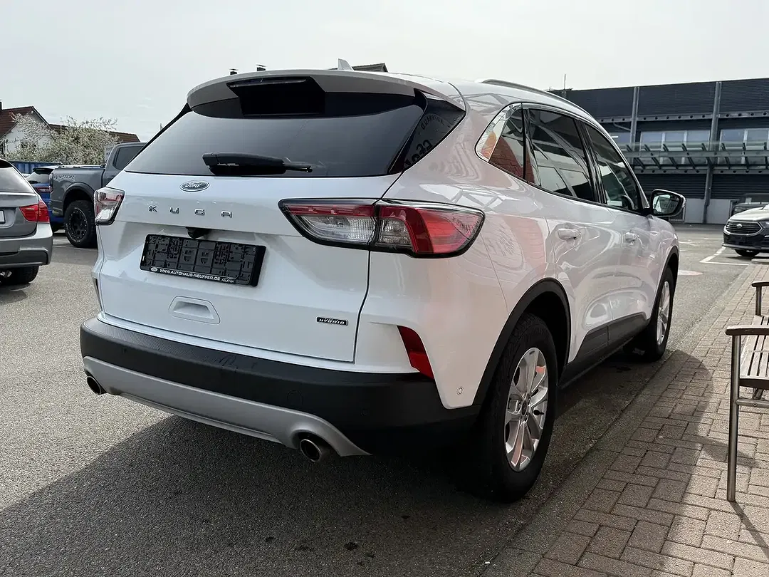 Ford Kuga - Thumbnail 8